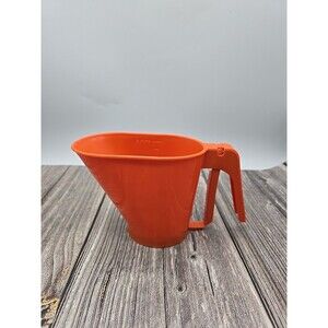 Vintage Rubbermaid Hand Held 3-Cup Sifter Orange Heavy Duty Plastic 2748